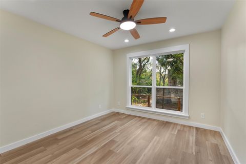 Tiny photo for 12333 Blue Water DR, Austin, TX 78758 (MLS # 3585203)