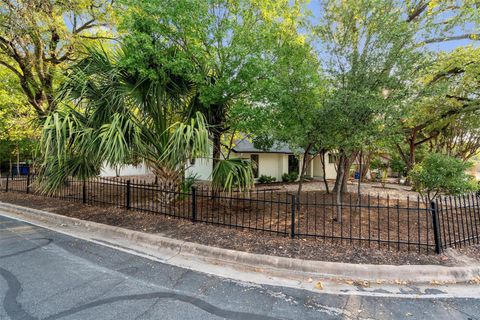 Tiny photo for 12333 Blue Water DR, Austin, TX 78758 (MLS # 3585203)
