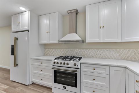 Tiny photo for 12333 Blue Water DR, Austin, TX 78758 (MLS # 3585203)