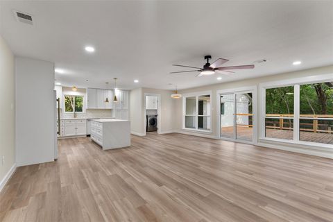 Tiny photo for 12333 Blue Water DR, Austin, TX 78758 (MLS # 3585203)