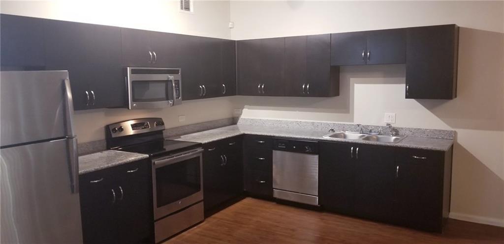 Photo 1 of 9 — 1401 E 4th ST 211, Austin, TX 78702