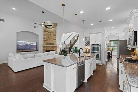 Tiny photo for 208 Indianwood DR, Austin, TX 78738 (MLS # 9678317)