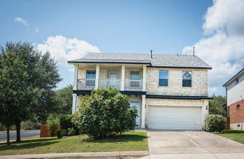 Photo of 2901 FLEET DR, Austin, TX 78748 (MLS # 3820955)