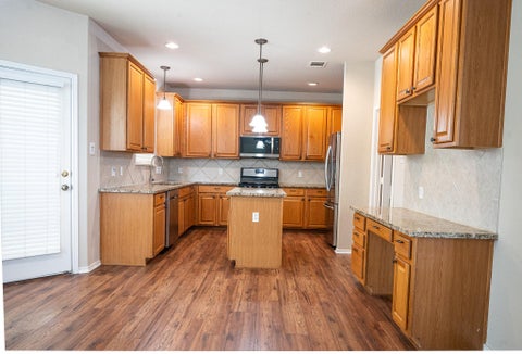 Tiny photo for 2901 FLEET DR, Austin, TX 78748 (MLS # 3820955)