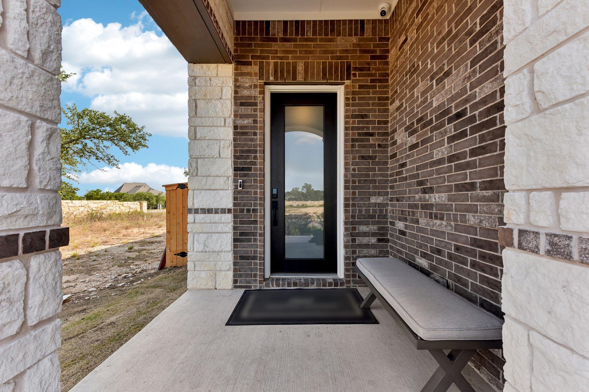 309 Possumhaw LN
