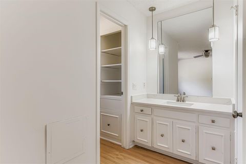 Tiny photo for 7128 S Brook DR, Austin, TX 78736 (MLS # 8905653)