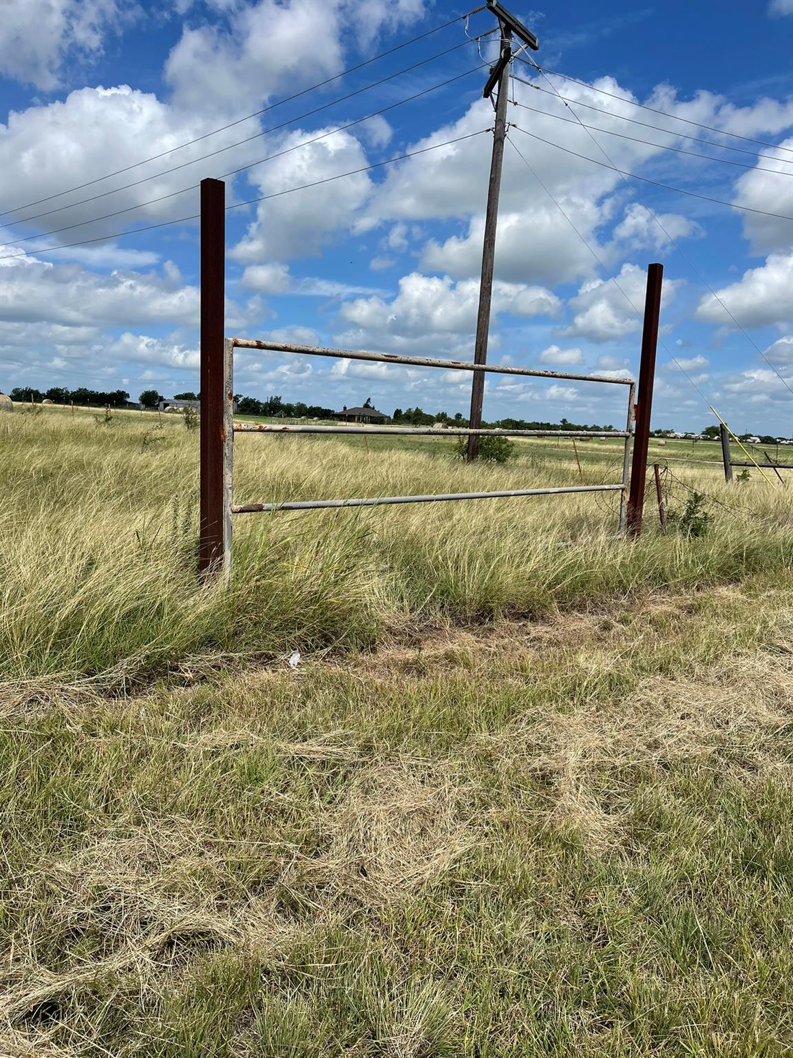 316 HWY US 183 NORTH