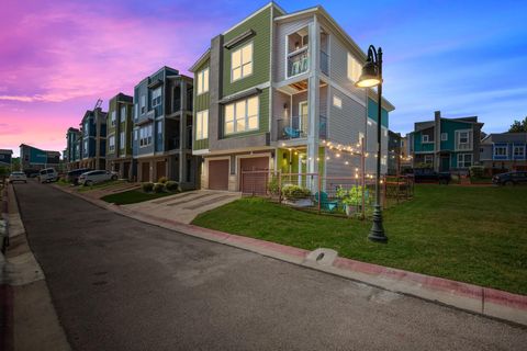 Tiny photo for 1925 Dinsdale LN #179C, Austin, TX 78741 (MLS # 7716058)