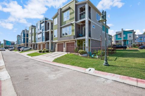 Tiny photo for 1925 Dinsdale LN #179C, Austin, TX 78741 (MLS # 7716058)