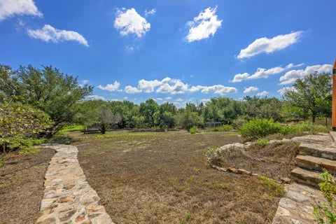 Tiny photo for 10210 Twin Lake LOOP, Dripping Springs, TX 78620 (MLS # 7324351)