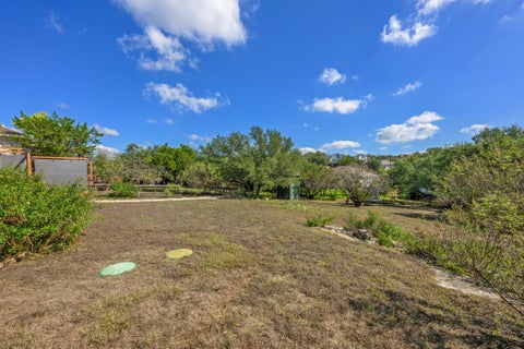 Tiny photo for 10210 Twin Lake LOOP, Dripping Springs, TX 78620 (MLS # 7324351)