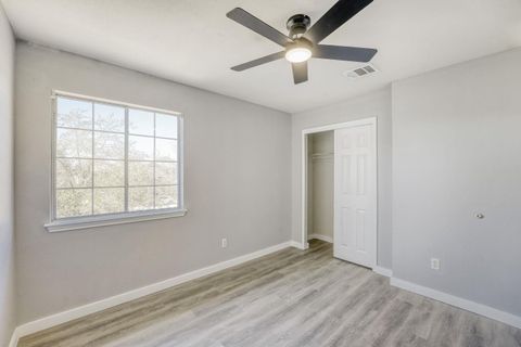 Tiny photo for 904 Sebastian BND #B, Pflugerville, TX 78660 (MLS # 7680921)