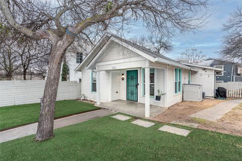 Photo of 1148 Northwestern Ave, Austin, TX 78702 (MLS # 2953929)