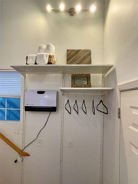 Tiny photo for 1148 Northwestern Ave, Austin, TX 78702 (MLS # 2953929)