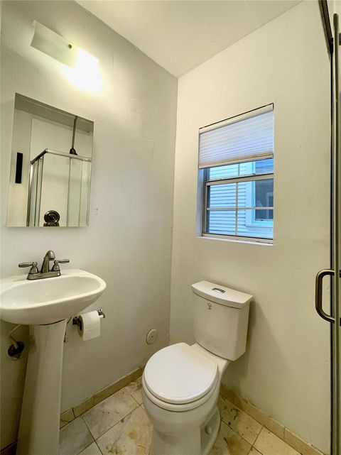 Tiny photo for 1148 Northwestern Ave, Austin, TX 78702 (MLS # 2953929)