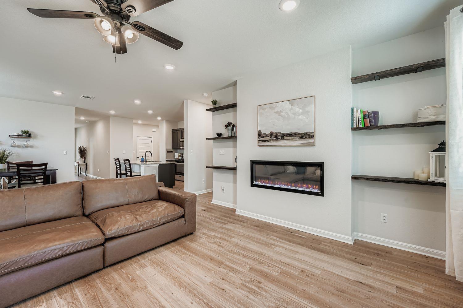148 Gullivers DR