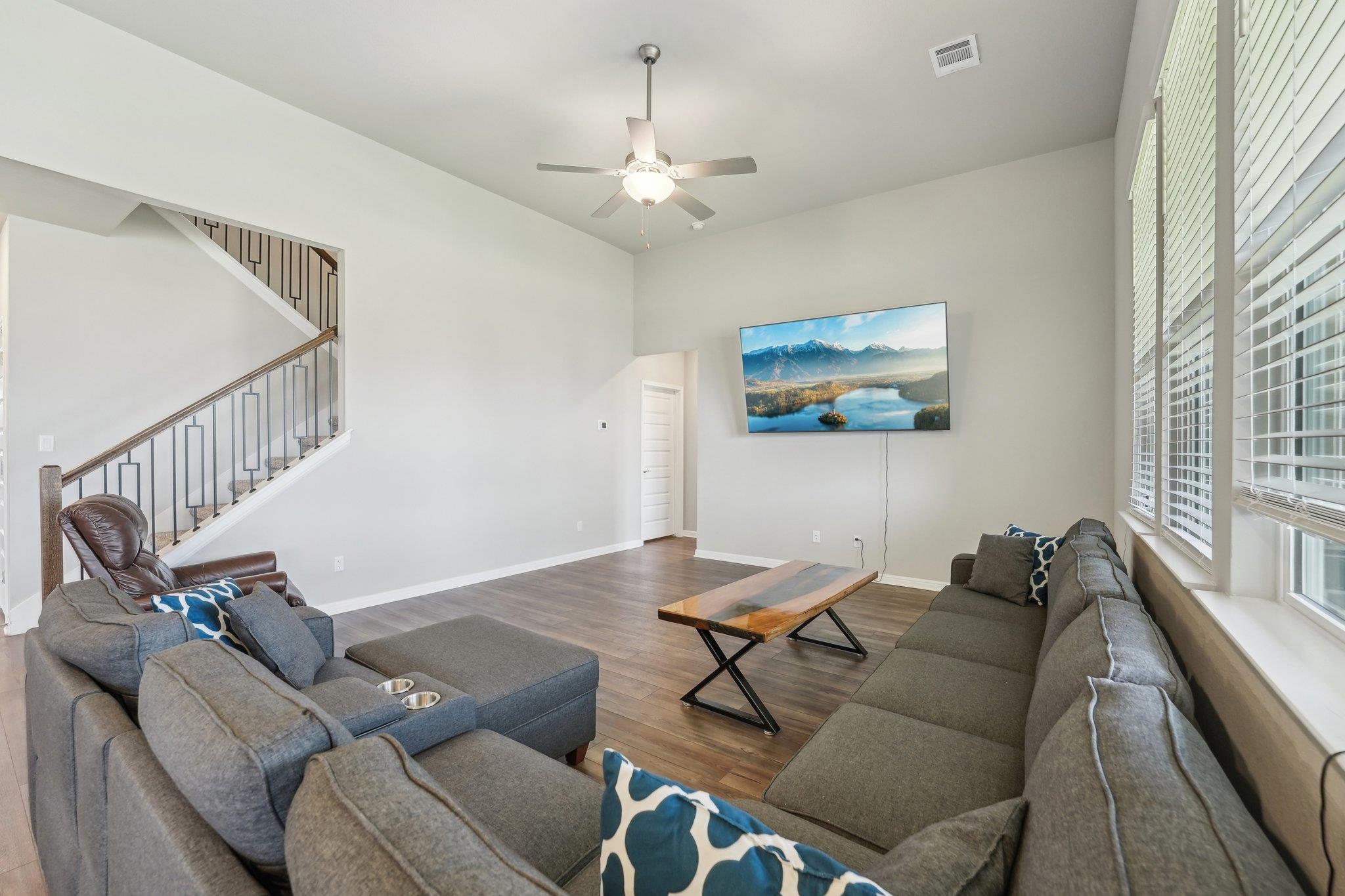 357 Cathedral Mountain DR