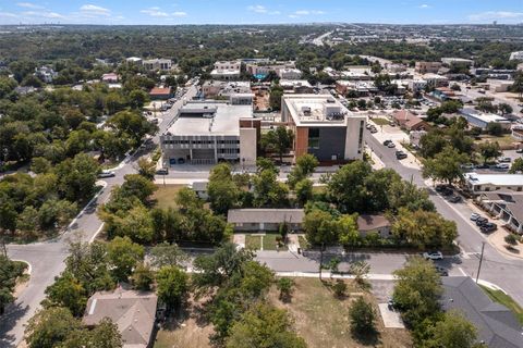 Photo of 203 E Anderson Ave, Round Rock, TX 78664 (MLS # 5196111)