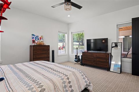 Tiny photo for 418 Venture BLVD S, Point Venture, TX 78645 (MLS # 1965460)