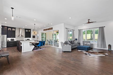 Tiny photo for 418 Venture BLVD S, Point Venture, TX 78645 (MLS # 1965460)