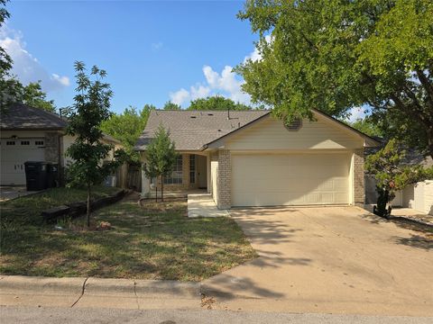 Photo of 4911 Edenbourgh LN, Austin, TX 78754 (MLS # 6335845) Photo of 4911 Edenbourgh LN, Austin, TX 78754 (MLS # 6335845)