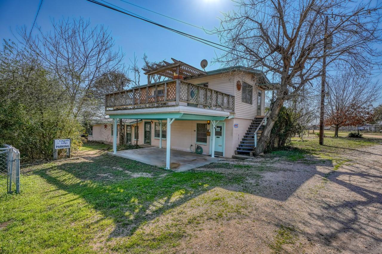 201 Lakewood DR