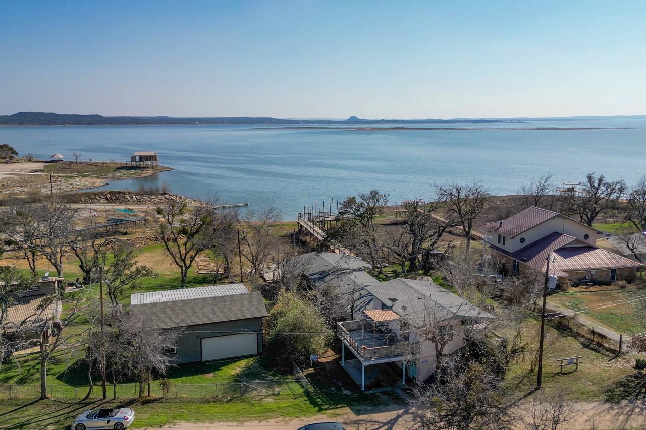 201 Lakewood DR
