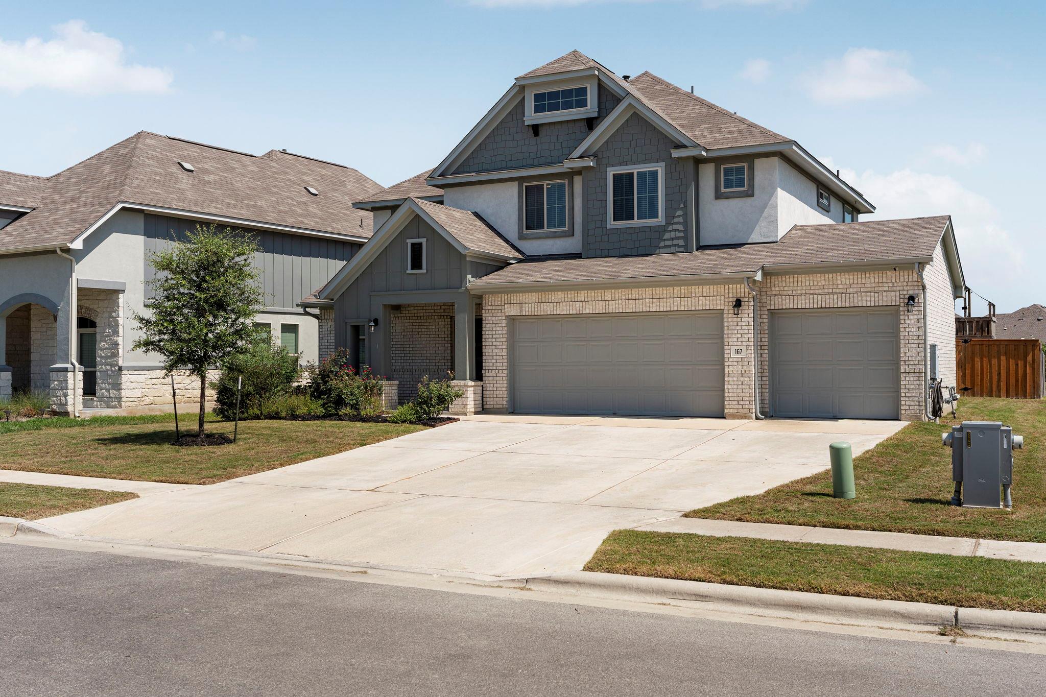 167 Dogvane CIR