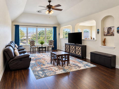 Tiny photo for 17002 Brewer Blackbird DR, Pflugerville, TX 78660 (MLS # 4581336)