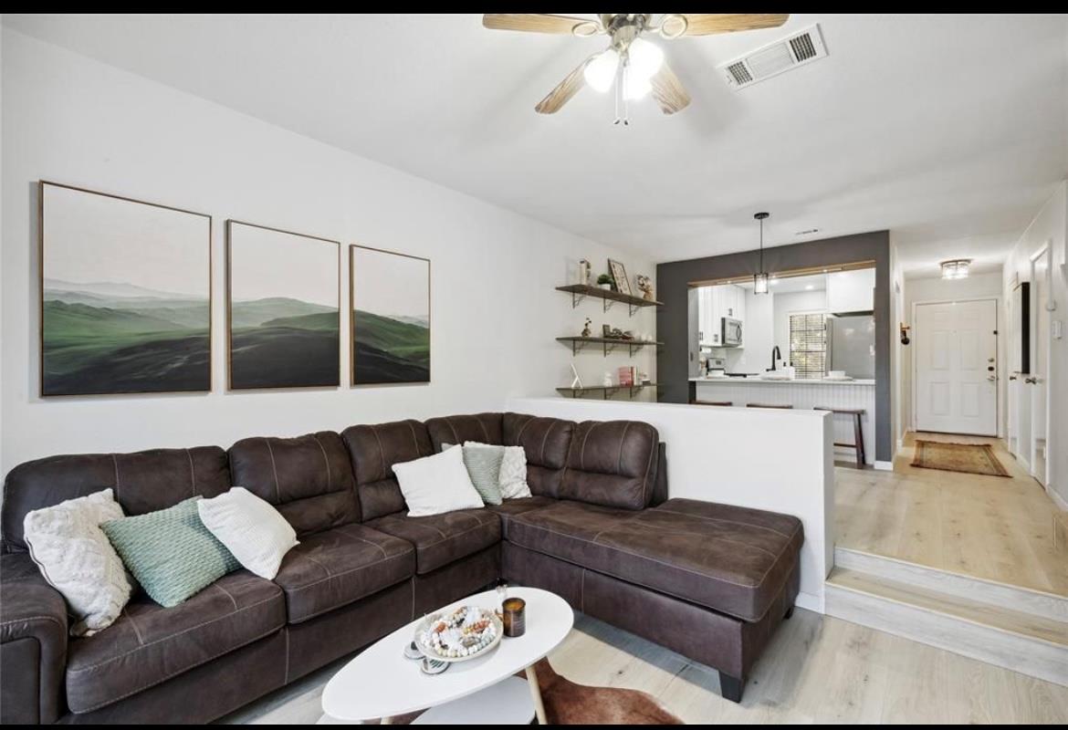 11404 Walnut Ridge DR 10