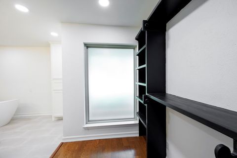 Tiny photo for 11301 Toledo DR, Austin, TX 78759 (MLS # 2290389)