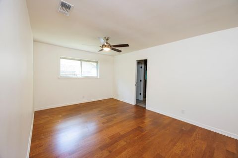 Tiny photo for 11301 Toledo DR, Austin, TX 78759 (MLS # 2290389)