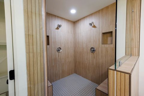 Tiny photo for 11301 Toledo DR, Austin, TX 78759 (MLS # 2290389)