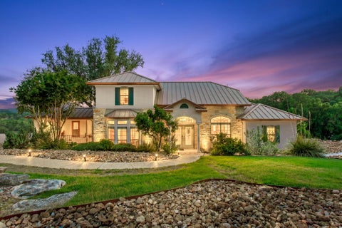 Photo of 1121 Kings Cove DR, Canyon Lake, TX 78133 (MLS # 2102289)