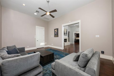Tiny photo for 6009 Woodcrest DR, Austin, TX 78759 (MLS # 3359554)