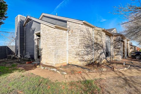 Photo of 1406 Hyridge Circle Cir, Round Rock, TX 78664 (MLS # 7085156)