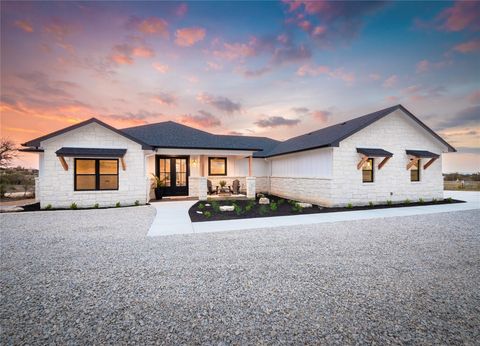 A home in Spicewood