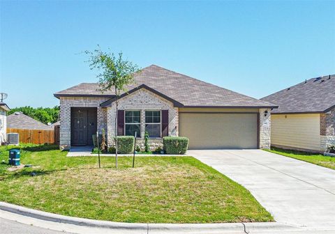 348 Jacquard CT Troy TX 76579