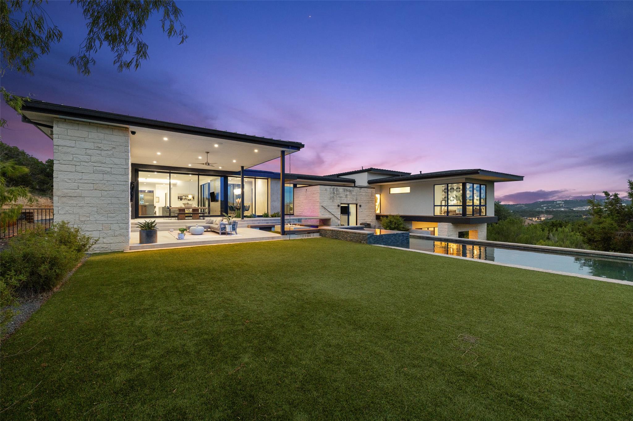 4202 Serene Hills DR