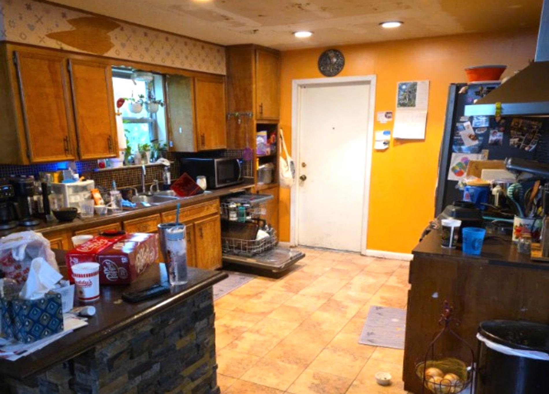 1708 Topaz RD