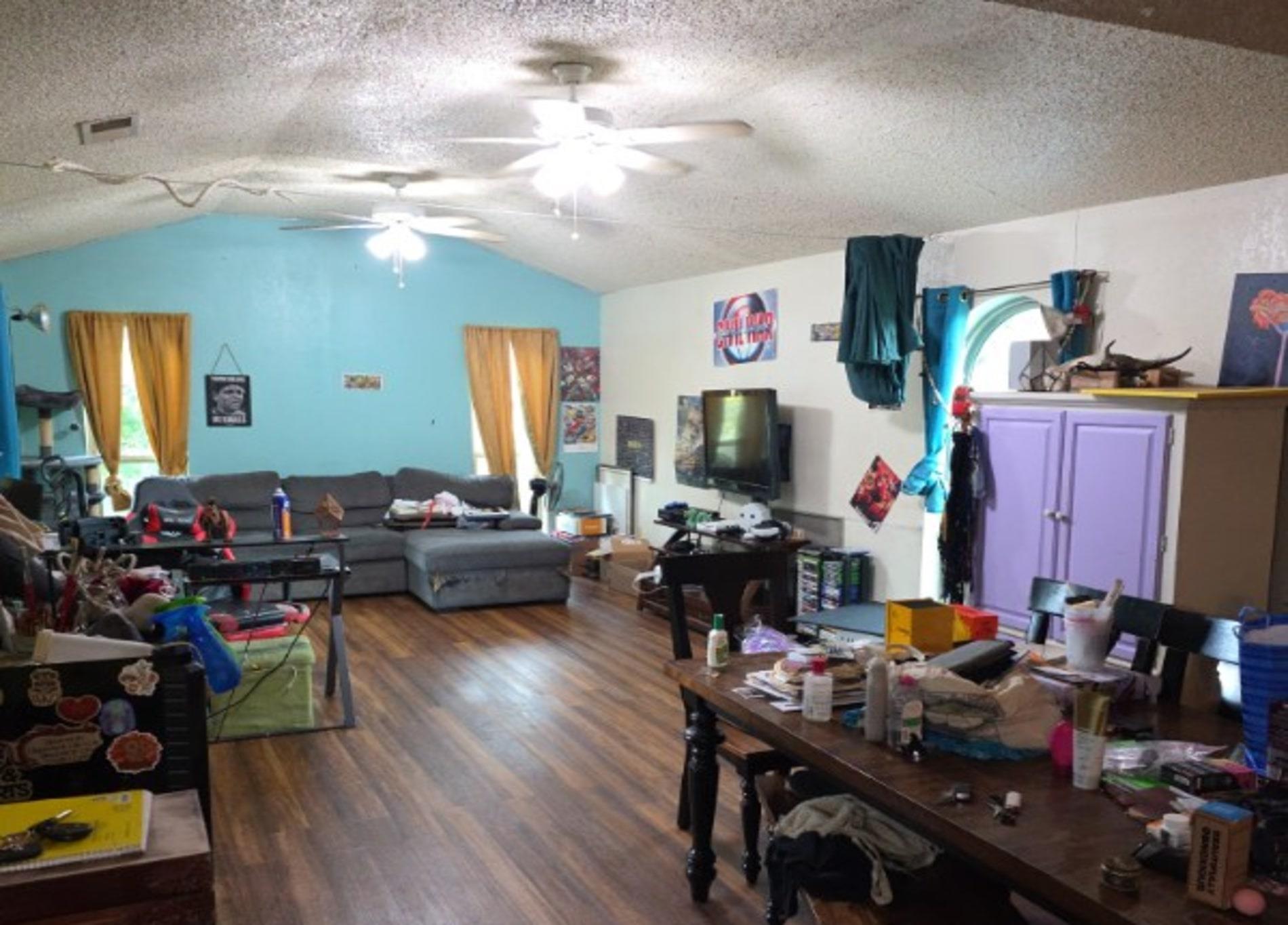 1708 Topaz RD