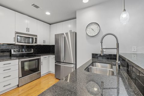 Tiny photo for 360 Nueces ST #911, Austin, TX 78701 (MLS # 2198881)