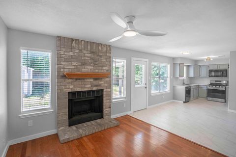 Tiny photo for 800 Smoke Signal PASS, Pflugerville, TX 78660 (MLS # 3193371)