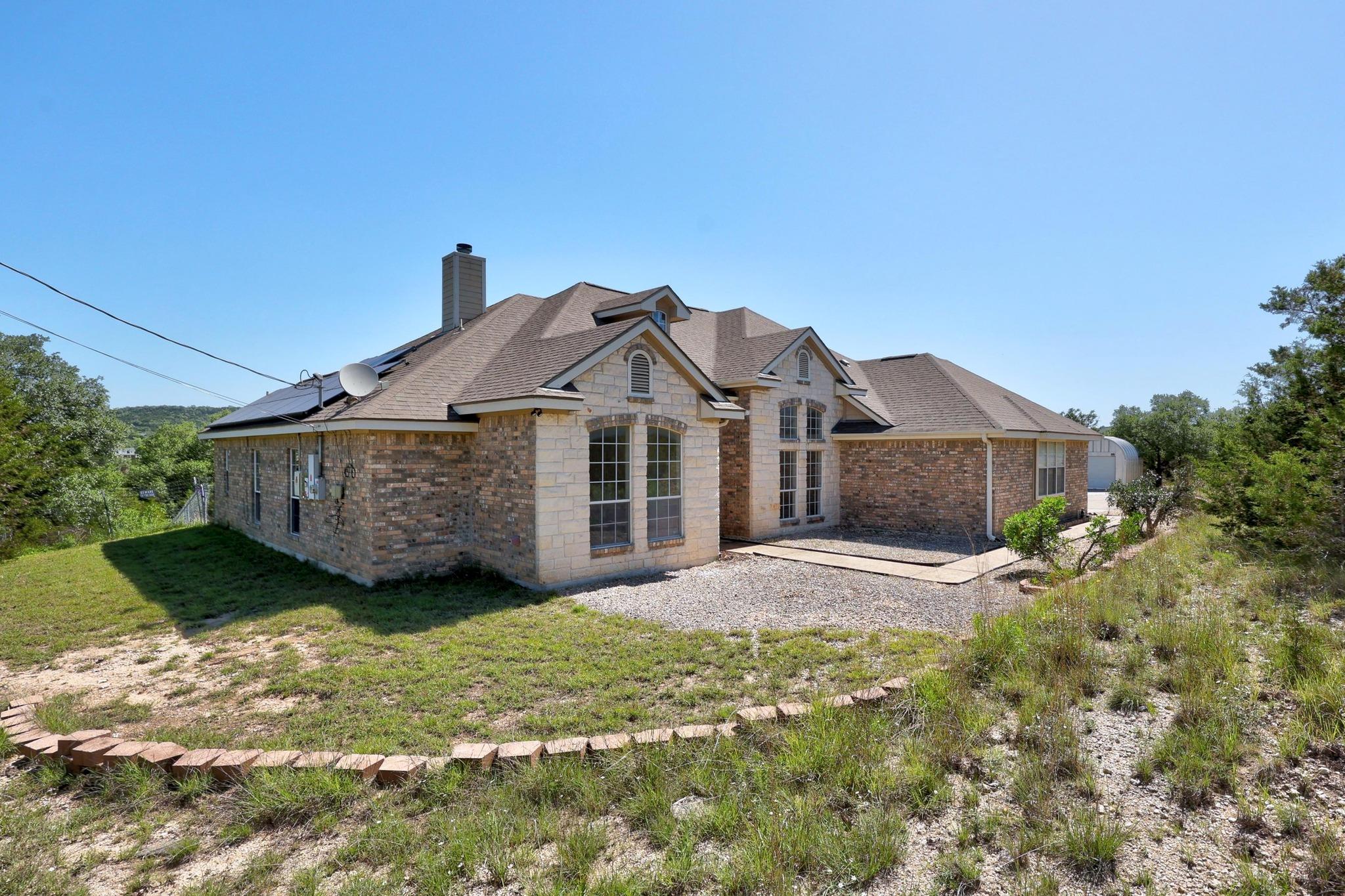 498 Aspen CIR