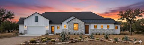Photo of 221 Charro Vista DR, Driftwood, TX 78619 (MLS # 2802171)
