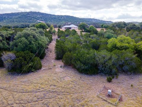 Photo of 326 Rocky Creek RD, Medina, TX 78055 (MLS # 5432828)
