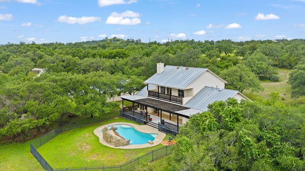 271 SUMMIT DR, ROUND MOUNTAIN, TX 78663 - Image 4a5f6cd84cf152f6459837e8eb1ca9d0/2338991768