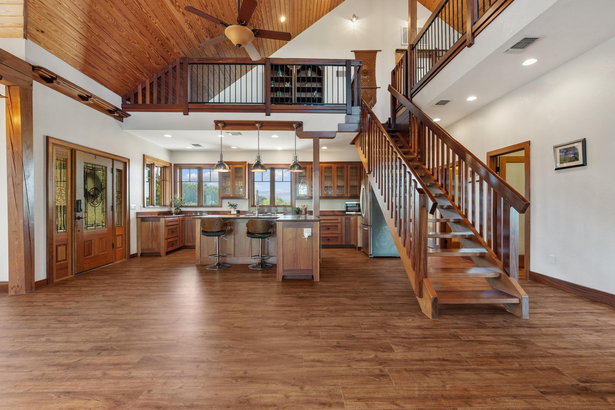 685 Hidden Creek DR