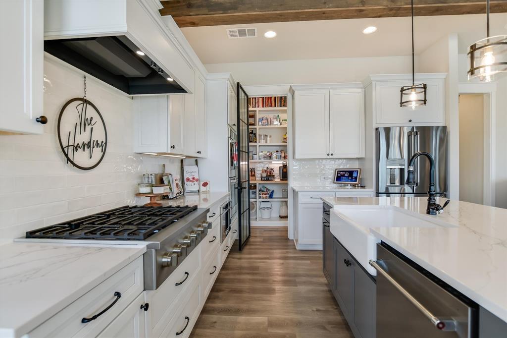 105 Retreat PL