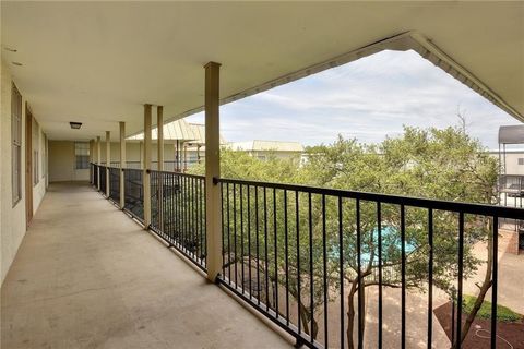Tiny photo for 910 Duncan LN #60, Austin, TX 78705 (MLS # 5804423)